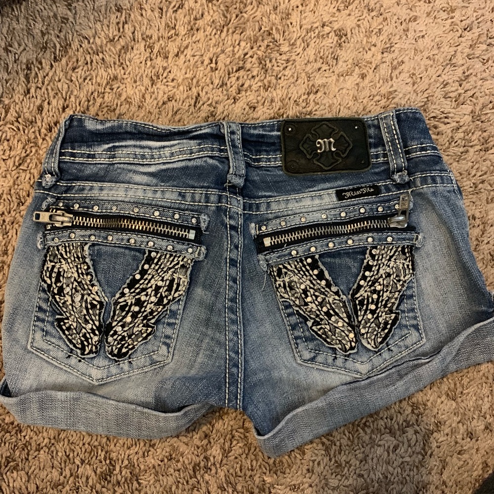MISS ME SHORTS